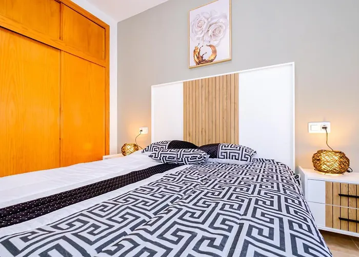 Apartment Jose Hurtado Id202 *