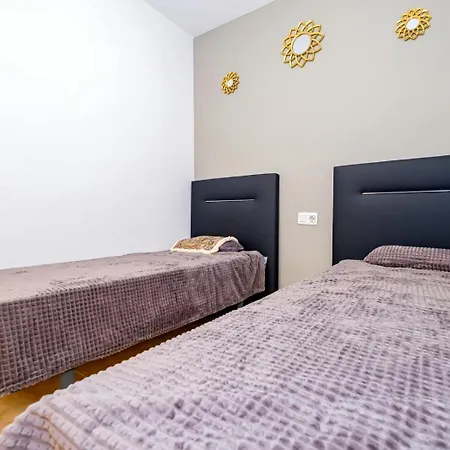 Jose Hurtado Id202 Lägenhet *